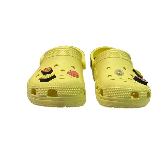 Crocs Unisex Classic Yellow Clogs with 6 Fun Jibbitz/Charms - Size US M 5/W 7 - Picture 4 of 12